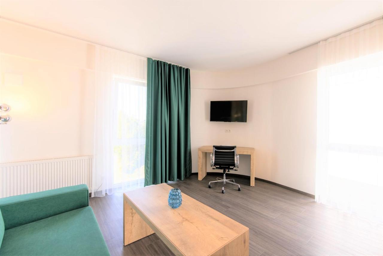 Luxstay Karben Neue Mitte - Self-Check-In Exterior photo